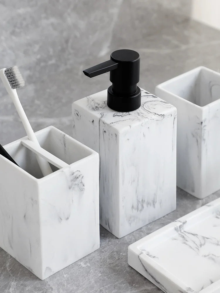 Ensemble de salle de bain effet marbre
