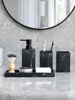 Ensemble de salle de bain effet marbre - Vignette | Maison Solenne