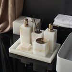 Accessoire de salle de bain en onyx blanc - Vignette | Maison Solenne