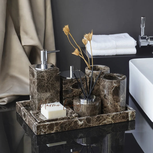 Accessoires de salle de bains en marbre naturel