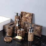 Accessoires de salle de bain en marbre Emperador - Vignette | Maison Solenne