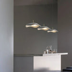 Lustre Minimaliste Wabi-Sabi en Aluminium | Suspension Luminaire Design Moderne avec Éclairage LED pour Bar - Vignette | Maison Solenne