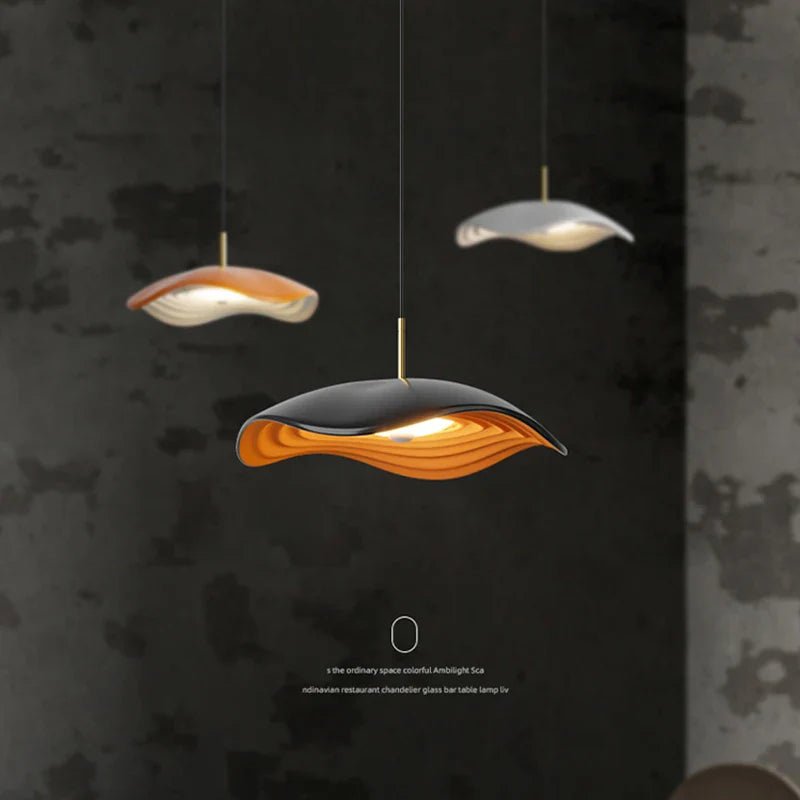 Lustre Minimaliste Wabi - Sabi en Aluminium | Suspension Luminaire Design Moderne avec Éclairage LED pour Bar - Orange D40x9cm 12W - Maison Solenne